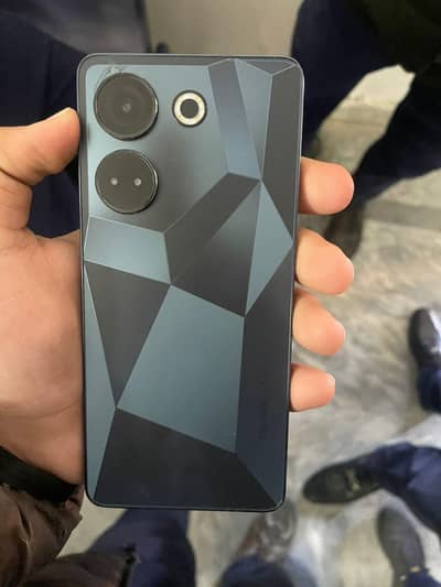 tecno camon 20 8+8/256