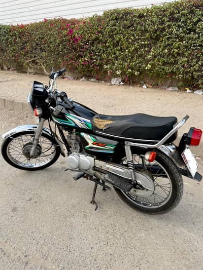 Honda CG 125 2023