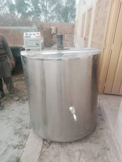 Milk chillers 500 litres