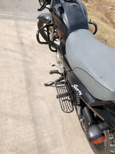 Yamaha YB 125Z DX          25-09- 2025