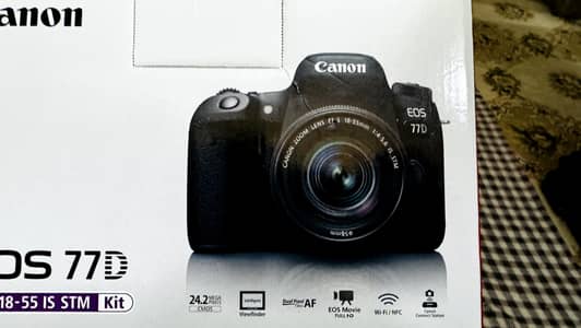 Canon EOS 77D DSLR with 18-55mm Lens + FREE Flash | Like New