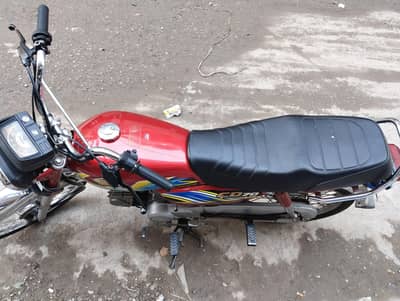 Honda CD 70 red color totally genuine engine pack
