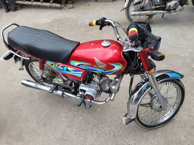 CD 70 good condition /