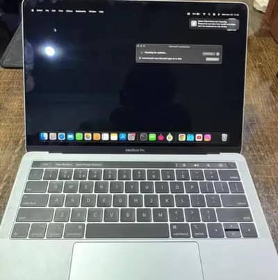 Macbook pro 2019 lush condition