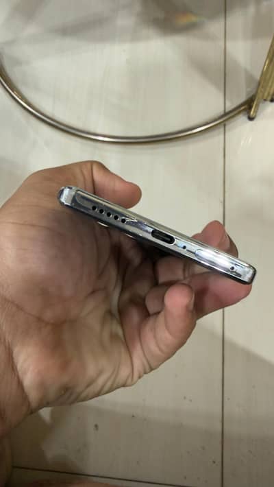 “Vivo V30 PTA Approved | 10/10 Condition | Box + Charger”