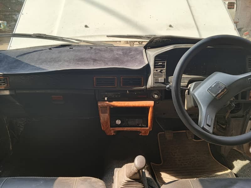 Corolla 86 8
