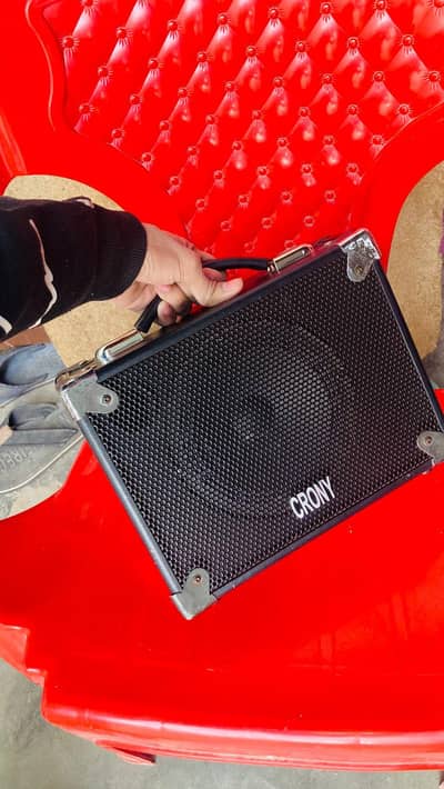 CRONY IMPORTED KARAOKE SPEAKAR 50WAT RECHARGEABLE