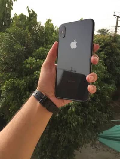 Iphone Xsmax Dual Sim PTA Approved 64gb scratchless airtight xs max