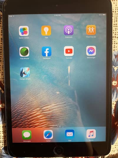 Apple iPad Mini 1st Generation 10/10 Condition
