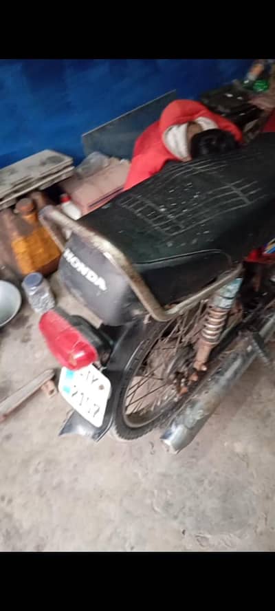 egal bik good condition jis bhi NY lyni rabta kary