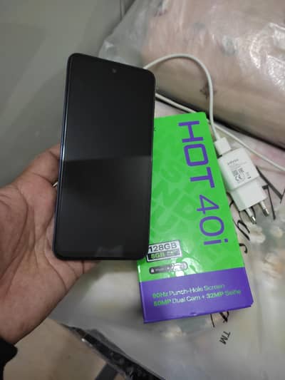 Infinix Hot 40i