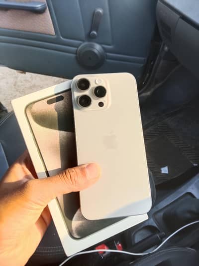 iphone 15 pro max Only panle change factory unlock esim time avale