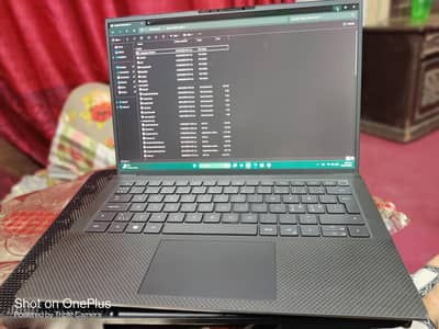 Dell Precision 5480 I7 13800 Ada 2000 8 GB  32/1TB