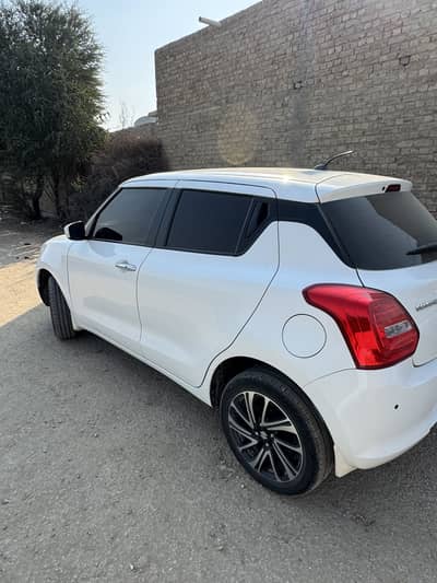 Suzuki Swift Glx cvt 2022