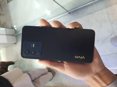 vivo v23 5g 12/ 256 gb 10/ 9 ha