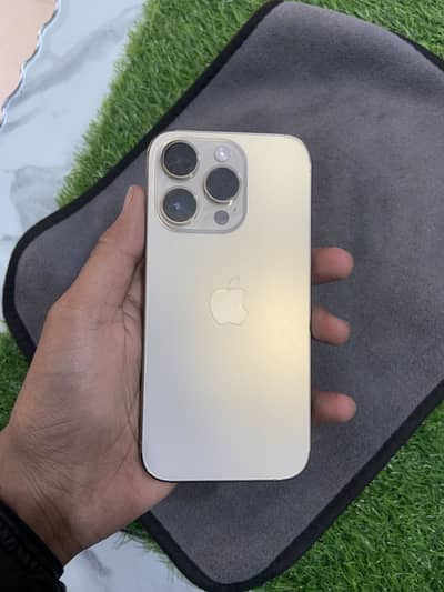 iPhone 14 Pro factory unlock