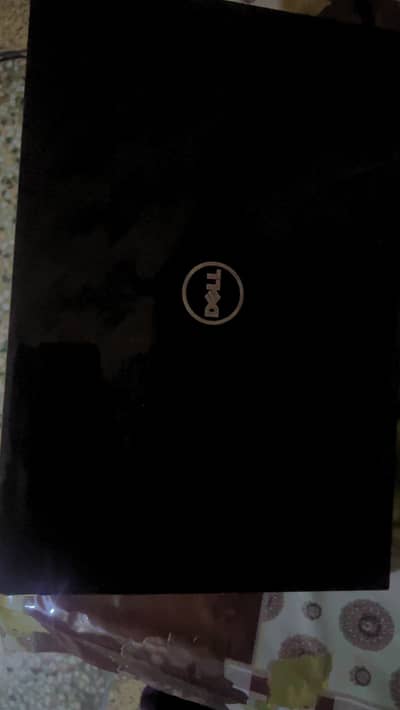 Dell core i5 6th generation laptop for sale with dedicated gpu amd