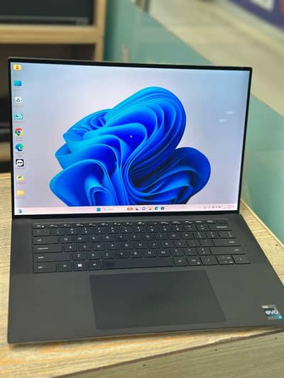 Dell Precision 5570 i7 12800H 4K Touch 8 GB A2000