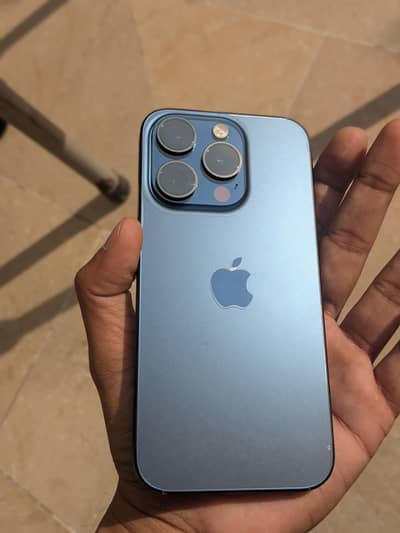 Iphone 15 pro 256gb pta approved navy titanium