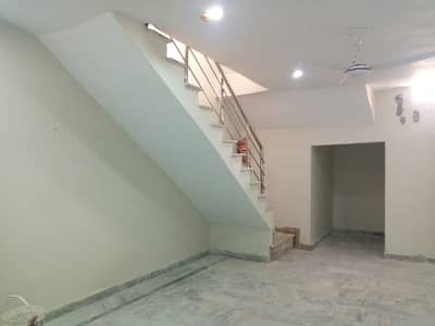 DEFENSE Service Estate Offer 2 Marla Building For Sale