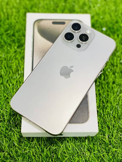 iphone 15 Pro Max 256 Gb titanium Non Pta 88%Factory Unlock