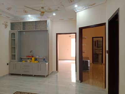 1 Kanal Upper Portion Beautiful Location