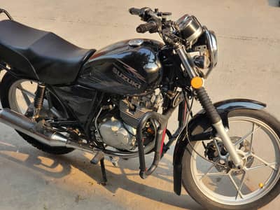 Suzuki GS150 SE