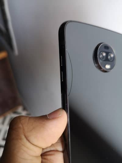Motorola moto z3