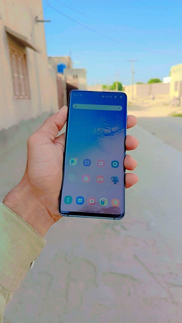 s10 Plus 1