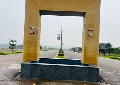 Prime Location 5 Marla Pair Plots J Block Parkview City