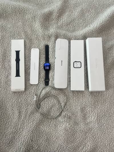 Apple Watch Series 7 – 45mm Midnight Aluminium