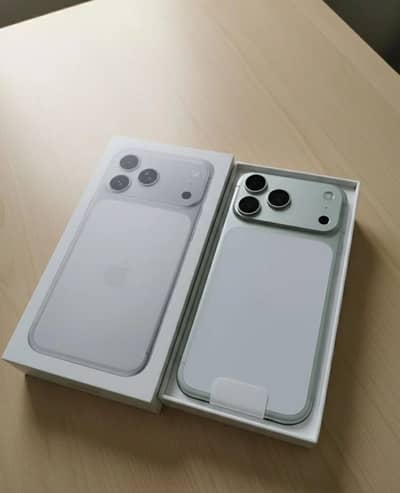 17 Pro Max Silver 256GB LLA ( 2 months simtime )