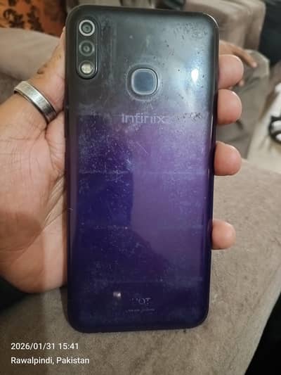 Infinix hot 8 lite