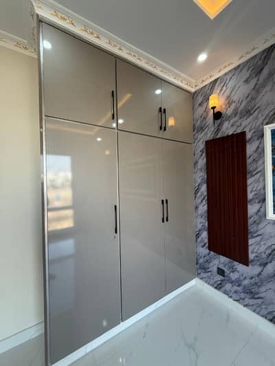 Stylish And Lush 5 Marla House For Sale in Lake City M 7 Lahore.