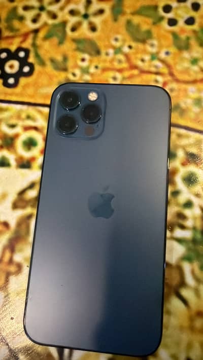 iPhone 12 Pro 128 gb 78% battery