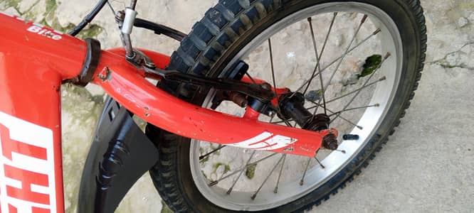 Right bycycle for sale