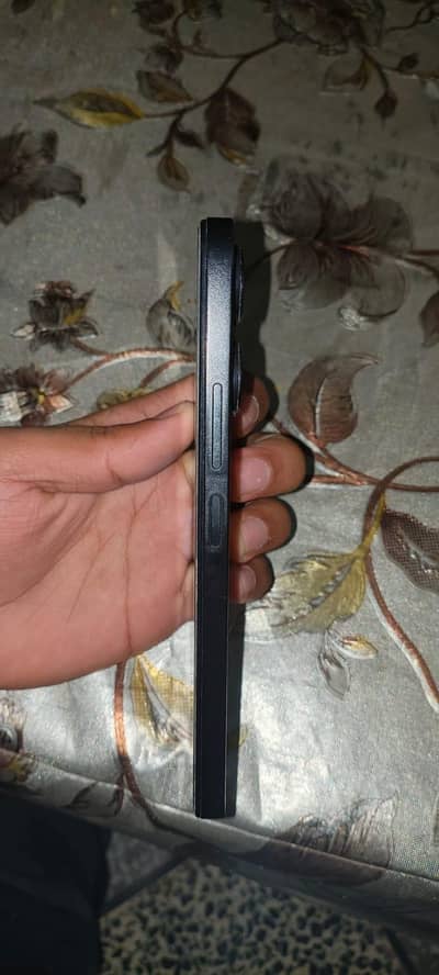 Redmi 13 (8gb__128storage)