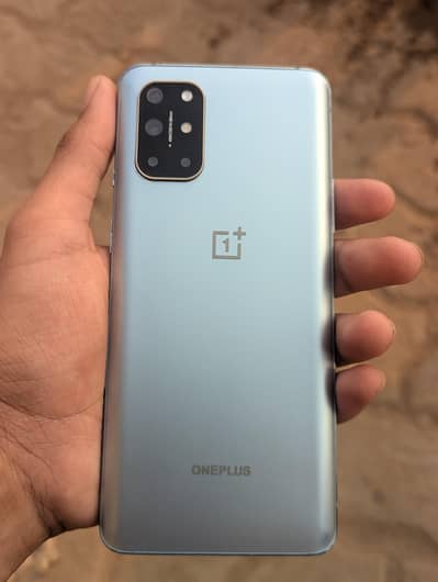 OnePlus 8T 8/128 Non pta|  lush condition only minor crack in display