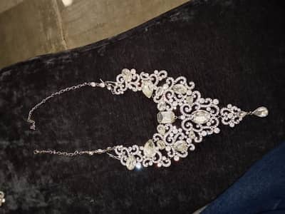 artificial jewelry set