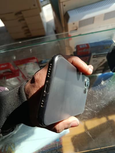 I phone 11 pro 256 non pta