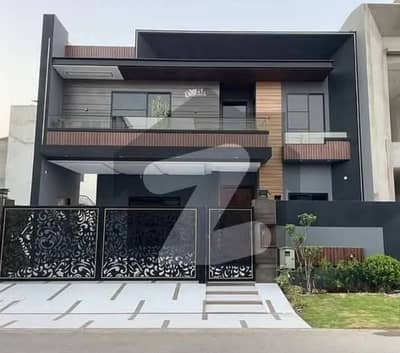 20 Marla Brand New Corner Upper Portion Available For Rent