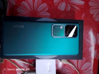 vivo v30 5g all ok original box and 66 watt charger