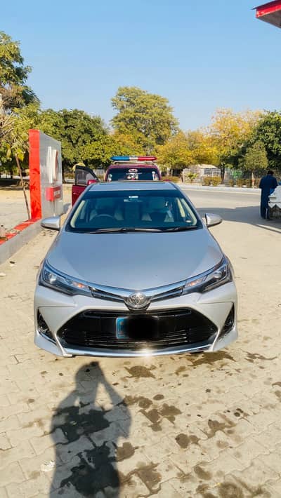 Toyota corolla altis 1.6 x special edition with sunroof 2022 model