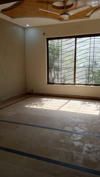 Uper portion for rent