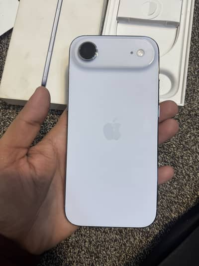 Iphone . 17 air. . 256 gb. . 100%Condition. . Blue colour. .