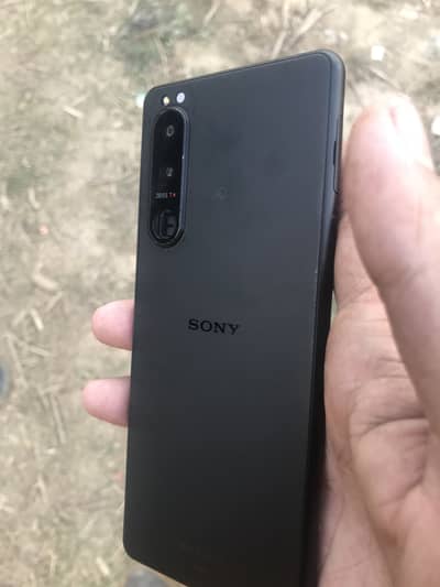 Sony expria 8 128
