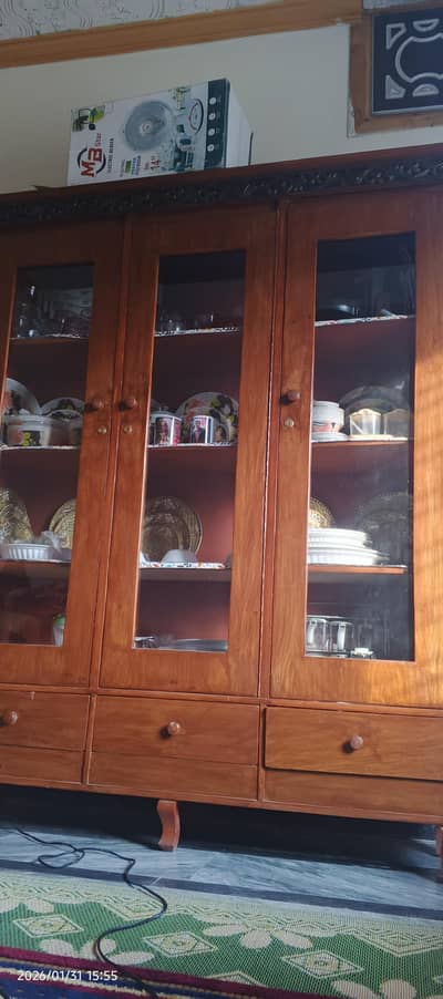 Dubl bed  with side tabal  almare showcase   dresing 5seat sofa