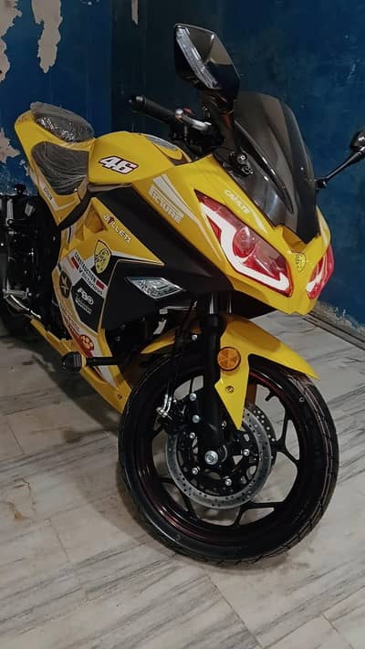 400cc sports bike