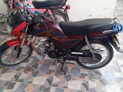 Honda CD 70 Dream for sale in a very good condition