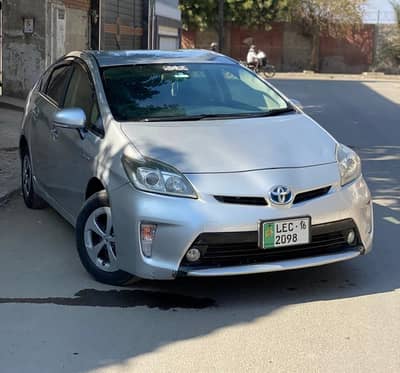 TOYOTA PRIUS S PACKAGE